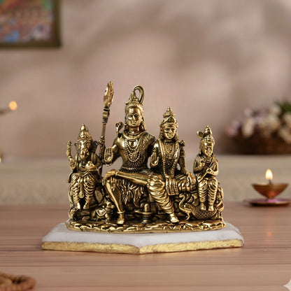 The Divine Shiva Parivar – Sacred Family Form